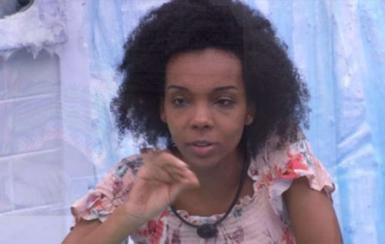 Com Informações: UOL