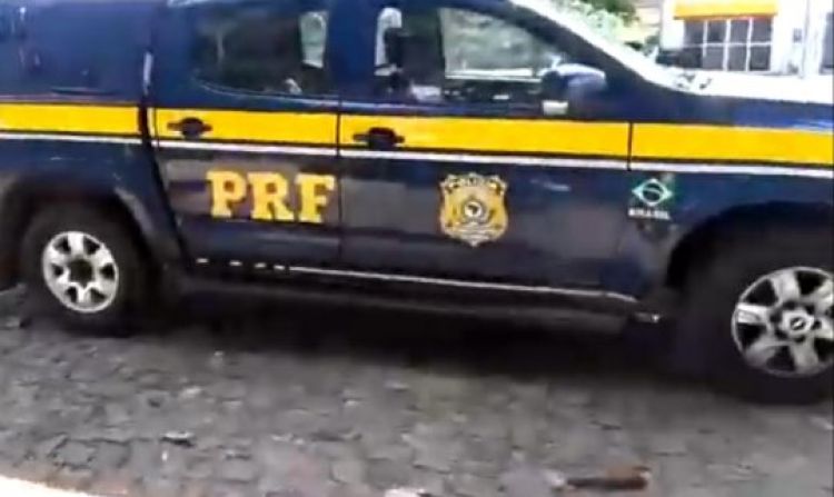 Com Informações: PRF