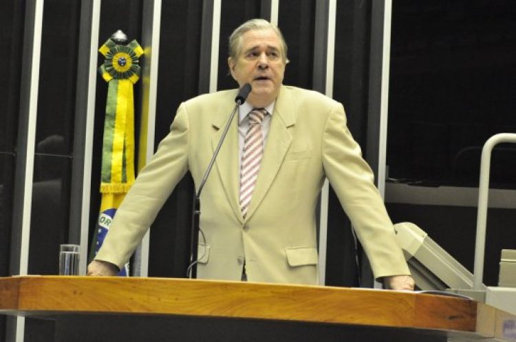 Com Informações: Jornal O Globo 