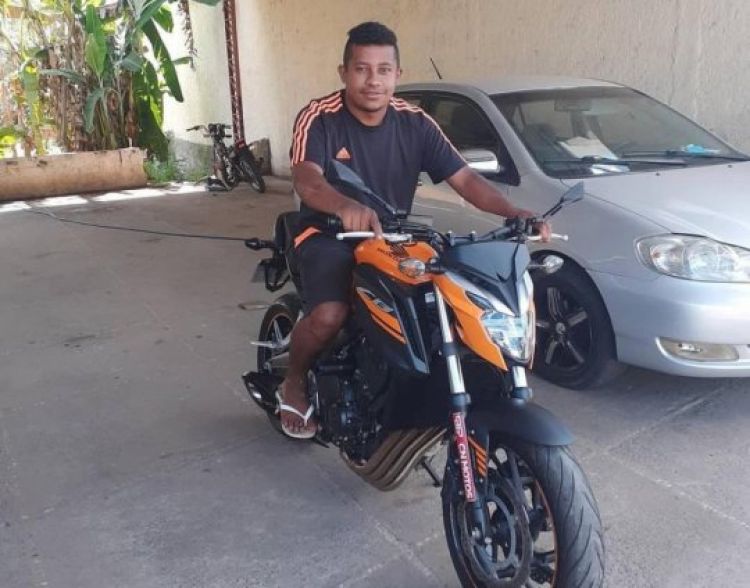 Com Informações: Canal 121 