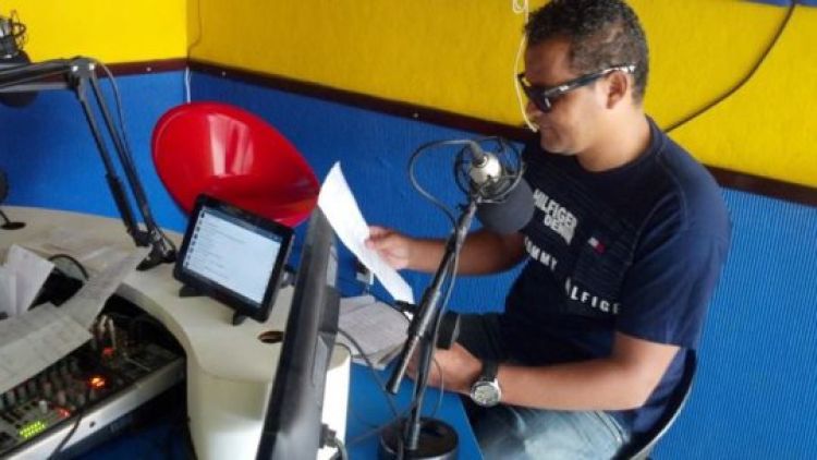 Diego é radialista e trabalha na assessoria de comunicação da Prefeitura de Campo Maior