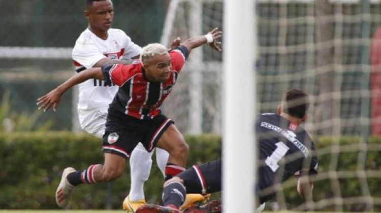 Com Informações: Globo Esporte