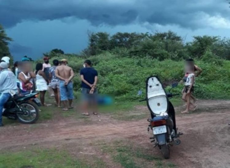  As informações são Clique Piripiri.