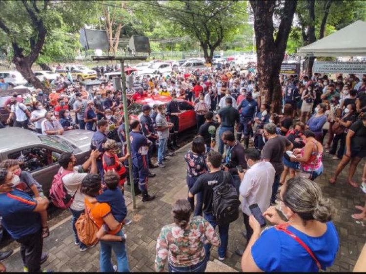 Com informações: GP1