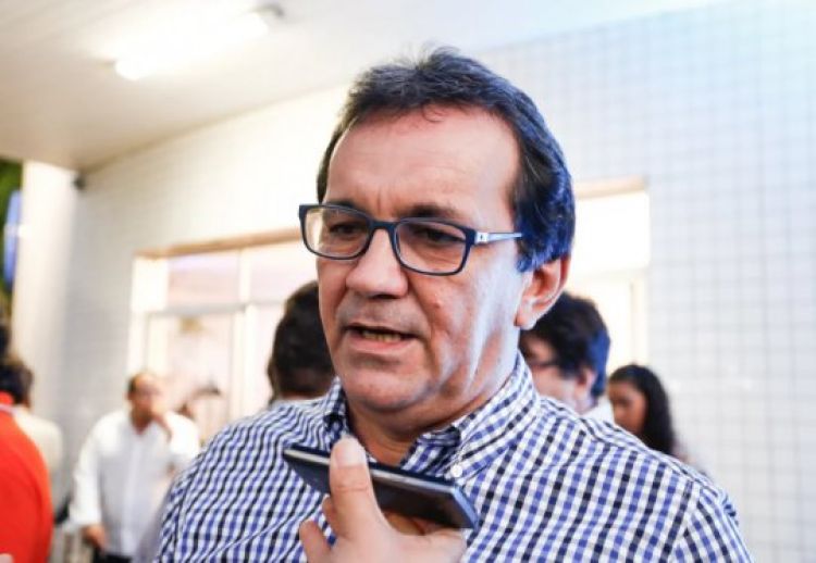 Com informações: VIAGORA