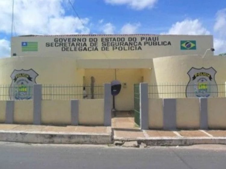 Com Informações: Imperial FM