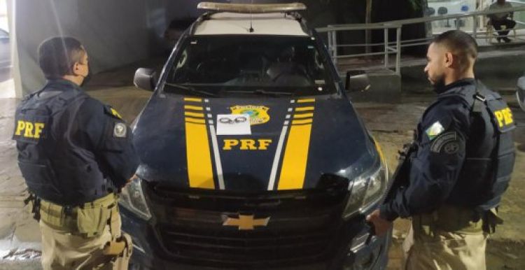PRF em Floriano prende homem foragido da justiça por estupro de vulnerável - Foto: Divulgação/PRF