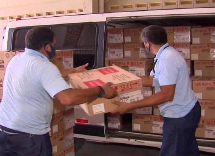 Urnas Eletrônicas começam a ser distribuídas no Piauí, na segunda-feira (8) - Foto: Reprodução/g1PE