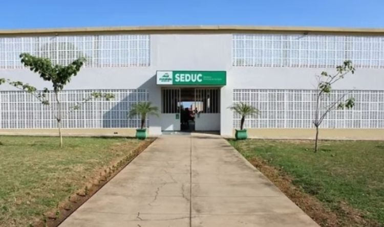 Vista parcial do prédio da Secretaria de Educação de Piripiri. Foto: Divulgação