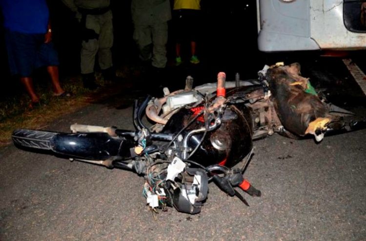 Com informações do canal121