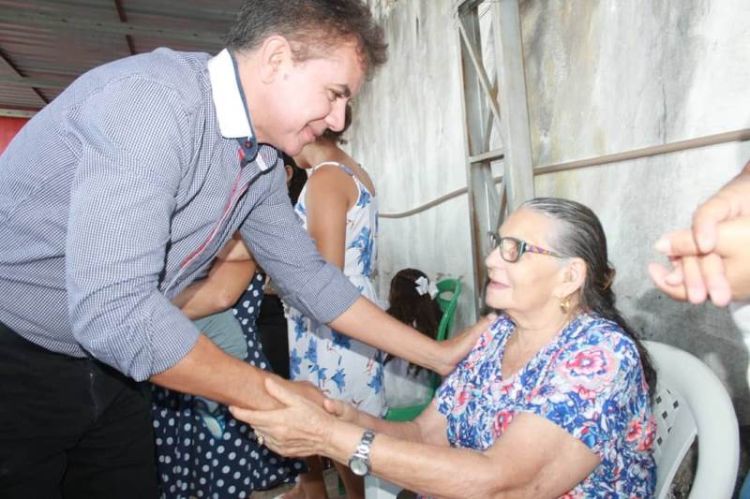 Paulo Martins é pré-candidato a deputado federal e disse que os ataques se deve a aproximação da eleição.