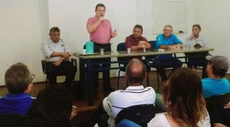 Com informações da assessoria da prefeitura e Sintepi e SAAE