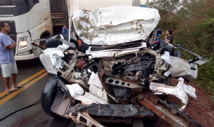 Acidente envolvendo uma ambulância de Parnaguá que vítima falta